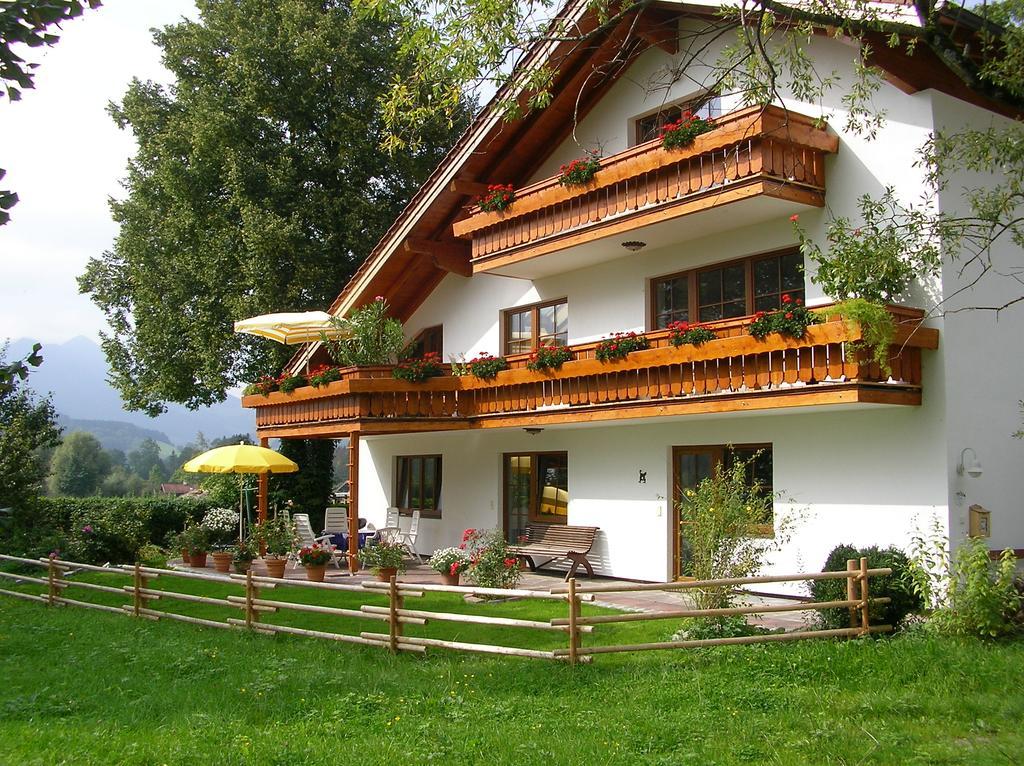 Landhaus Heinrich Ruhpolding Bagian luar foto